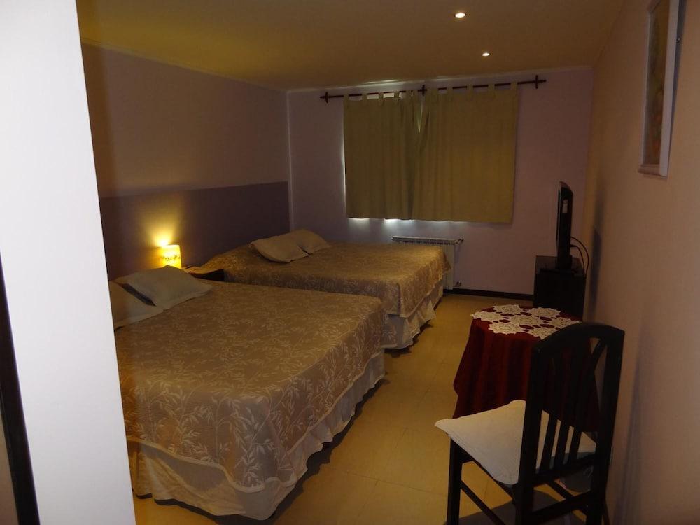 Hotel Altuen & 3*