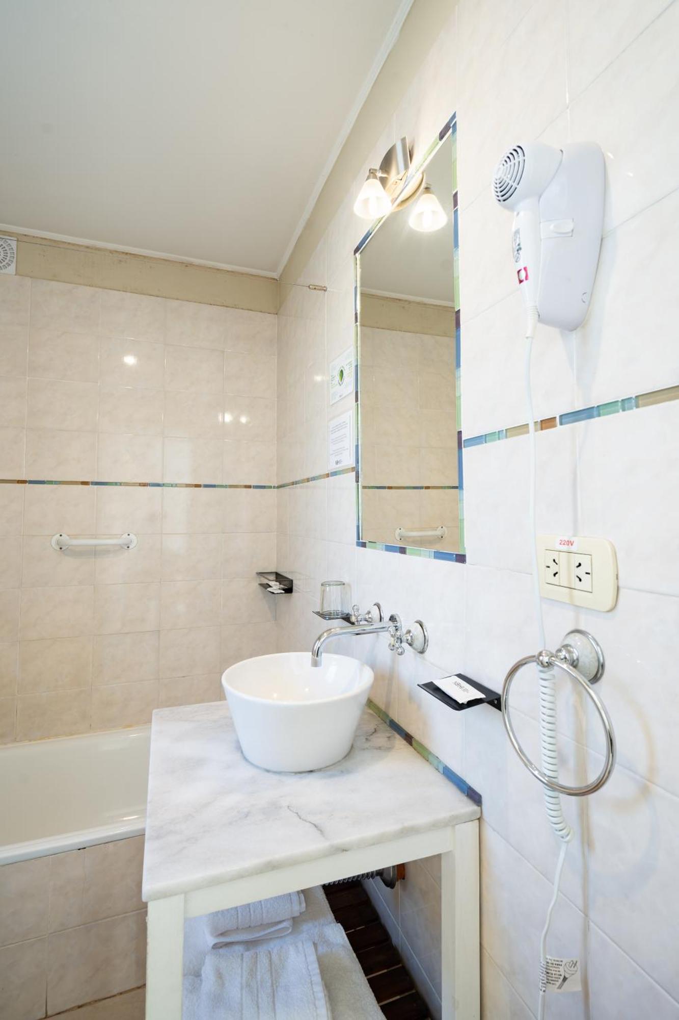 Hotel Nbh Lacus Boutique 3*